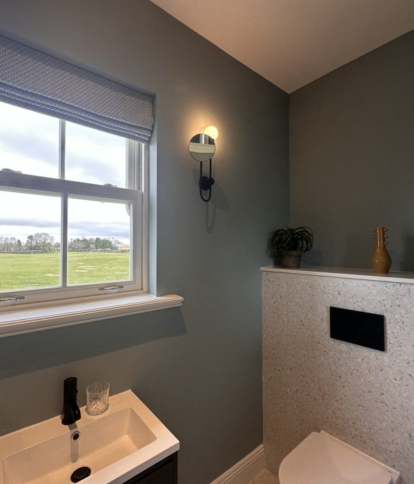 bedroom 3 ensuite a2